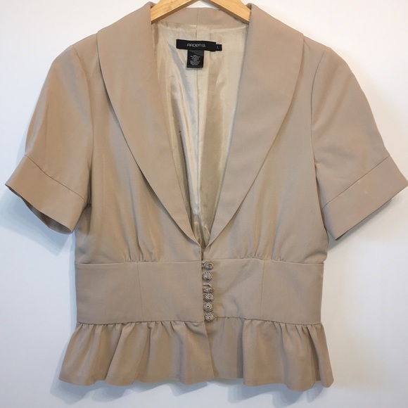 Arden B Tan Short Sleeve Blazer Ruffled Waistline - Picture 1 of 6